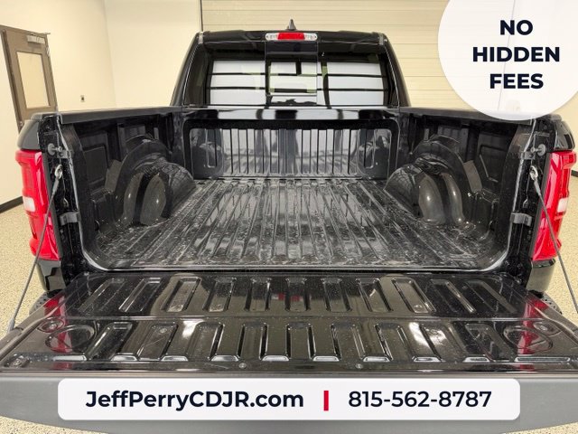 New 2026 RAM 1500 Laramie AWD/4WD image 28