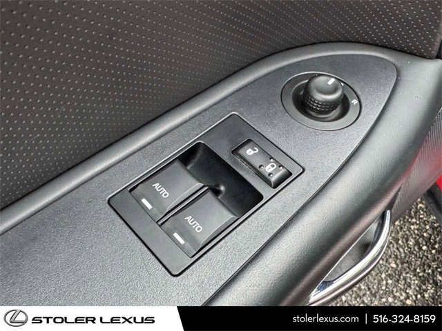 Used 2012 Dodge Challenger R/T Plus image 15