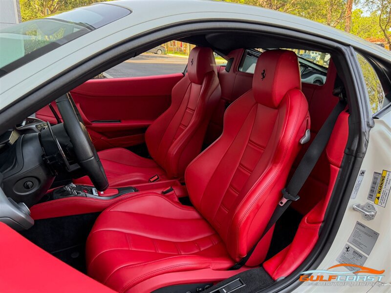 Used 2014 Ferrari 458 Italia Coupe RWD image 21