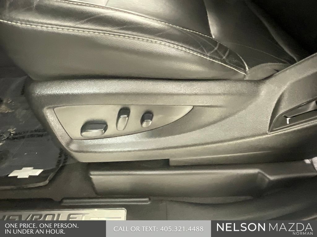 Used 2020 Chevrolet Suburban LT w/ Max Trailering Package RWD image 25