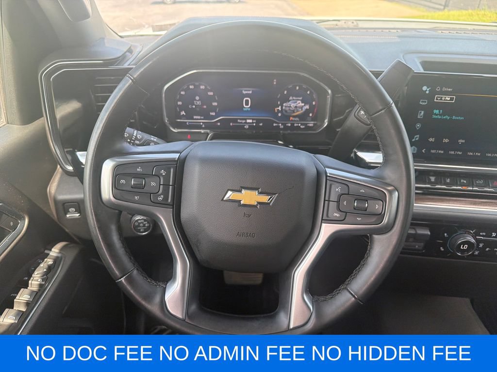 Used 2025 Chevrolet Silverado 3500 LT w/ Safety Package AWD/4WD image 16