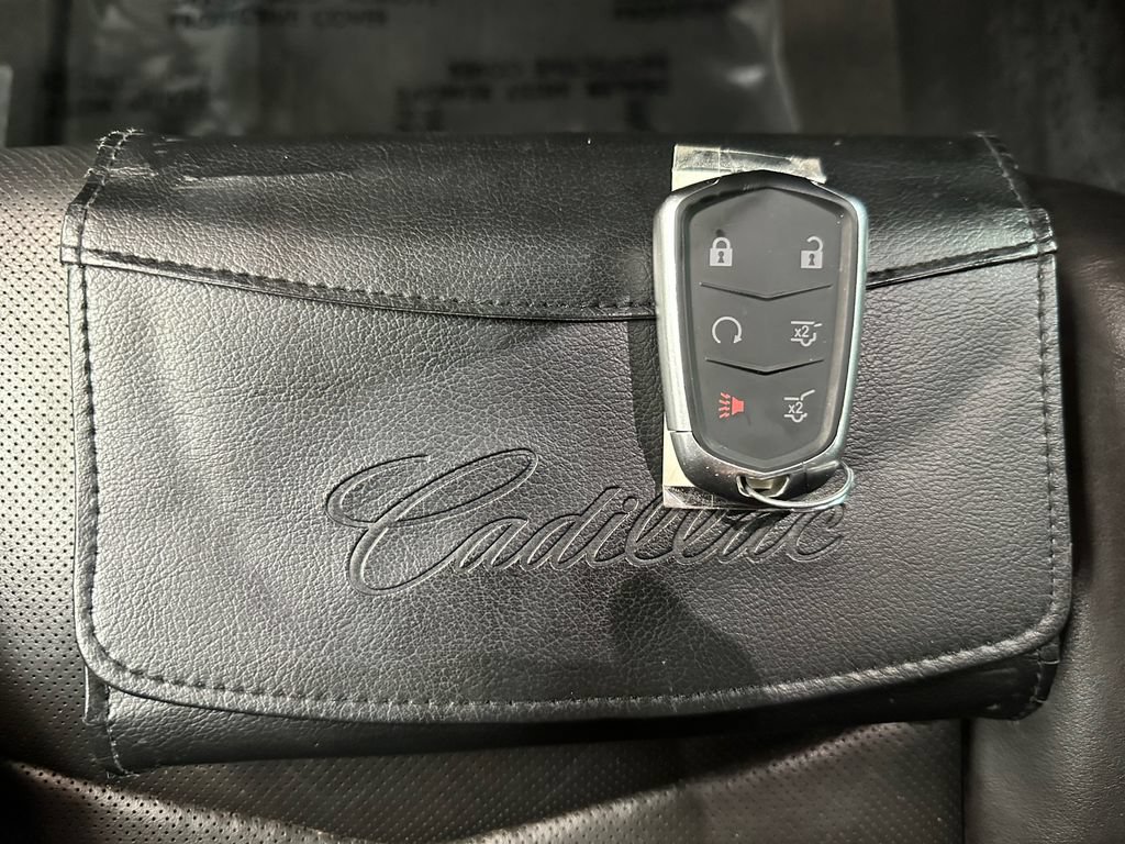 Used 2017 Cadillac Escalade Platinum AWD/4WD image 38