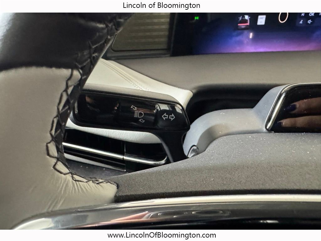 Certified 2025 Lincoln Navigator L Black Label w/ Black Label Special Edition image 51