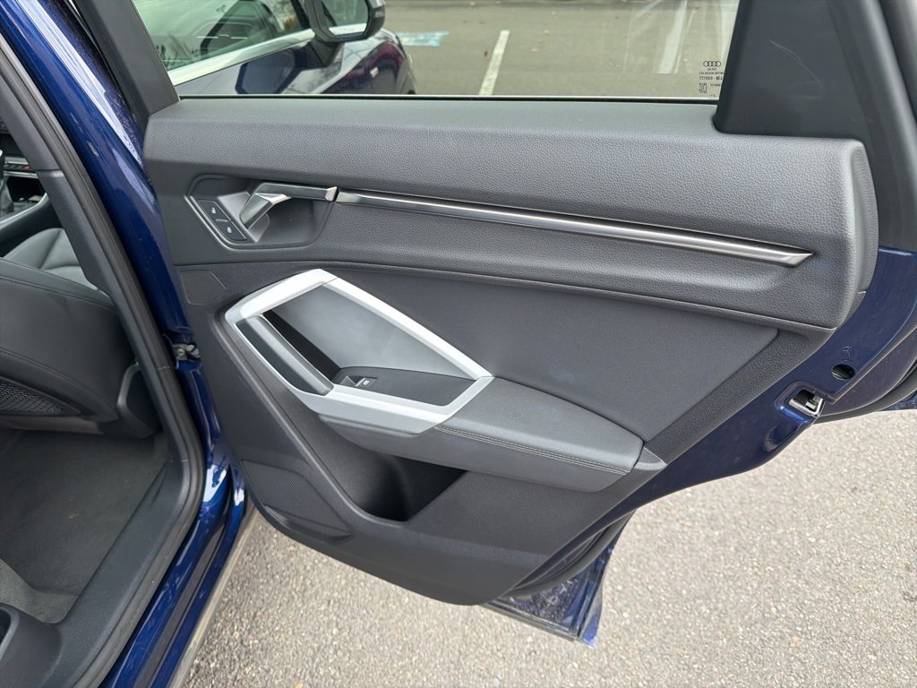Used 2022 Audi Q3 2.0T Premium image 15
