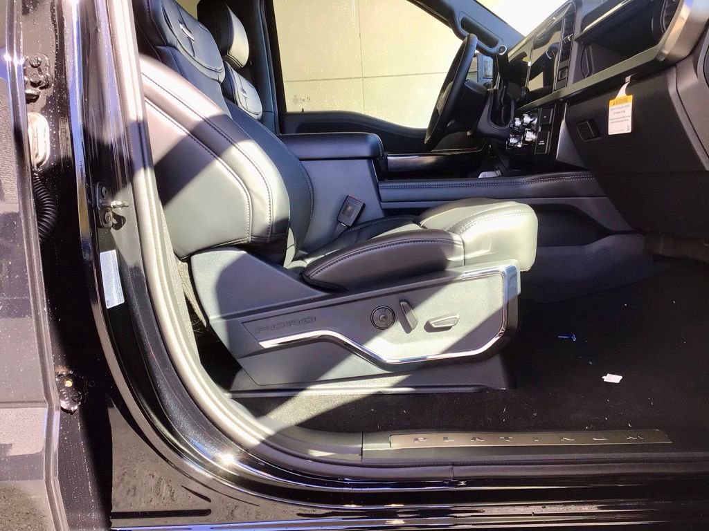 New 2026 Ford F350 Platinum w/ Tremor Off-Road Package image 30