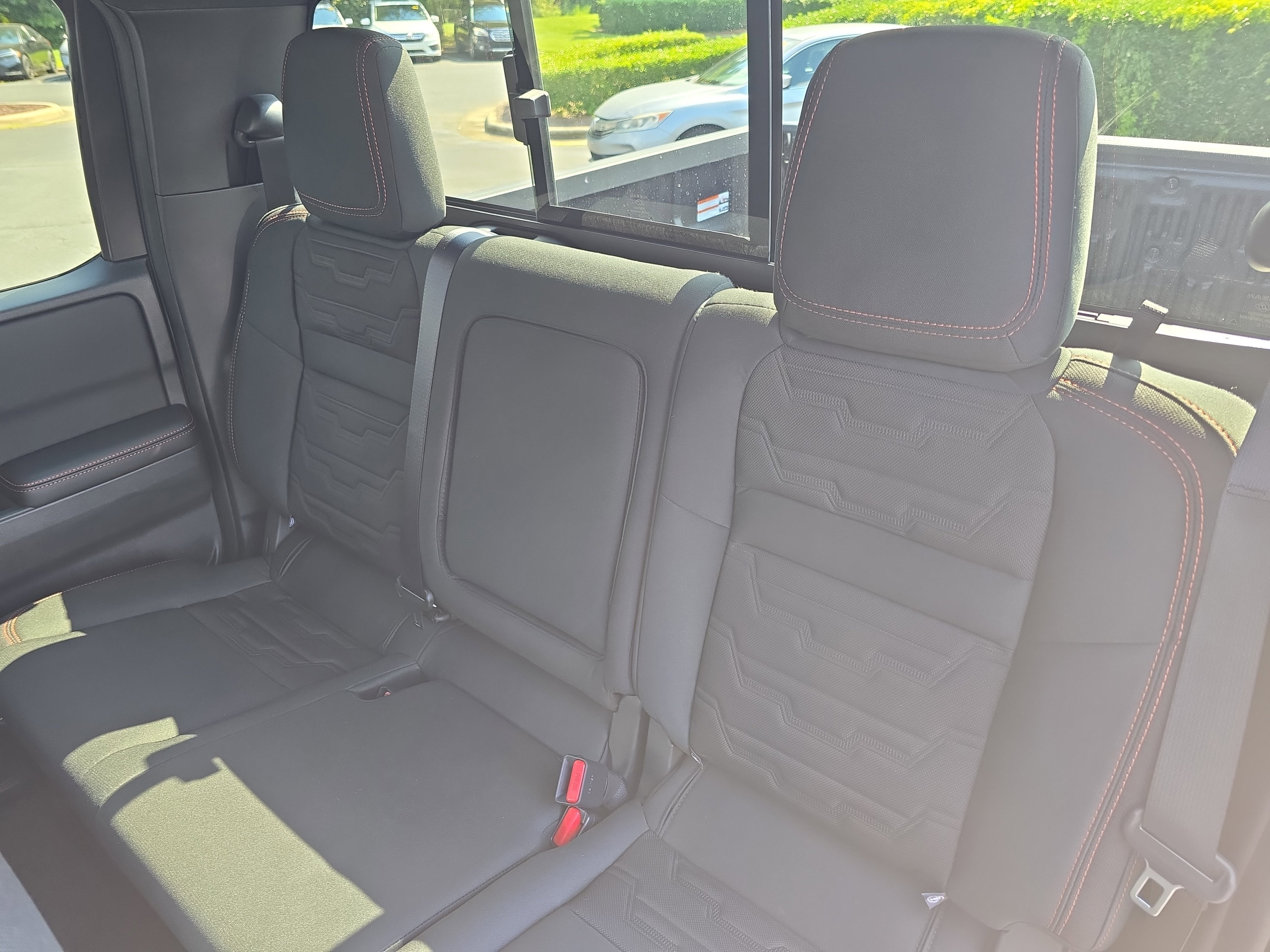 New 2025 Nissan Frontier PRO-4X w/ Interior Protection Package image 13