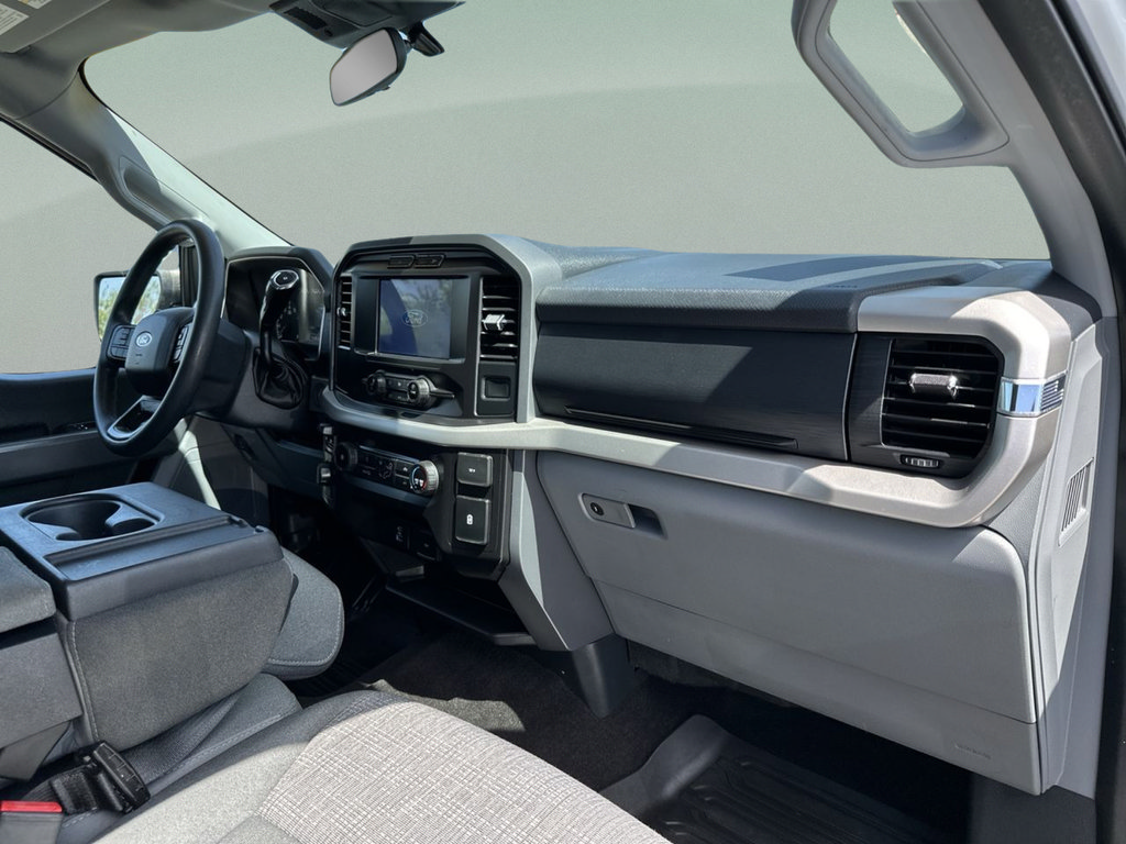 Used 2021 Ford F150 XLT AWD/4WD image 36
