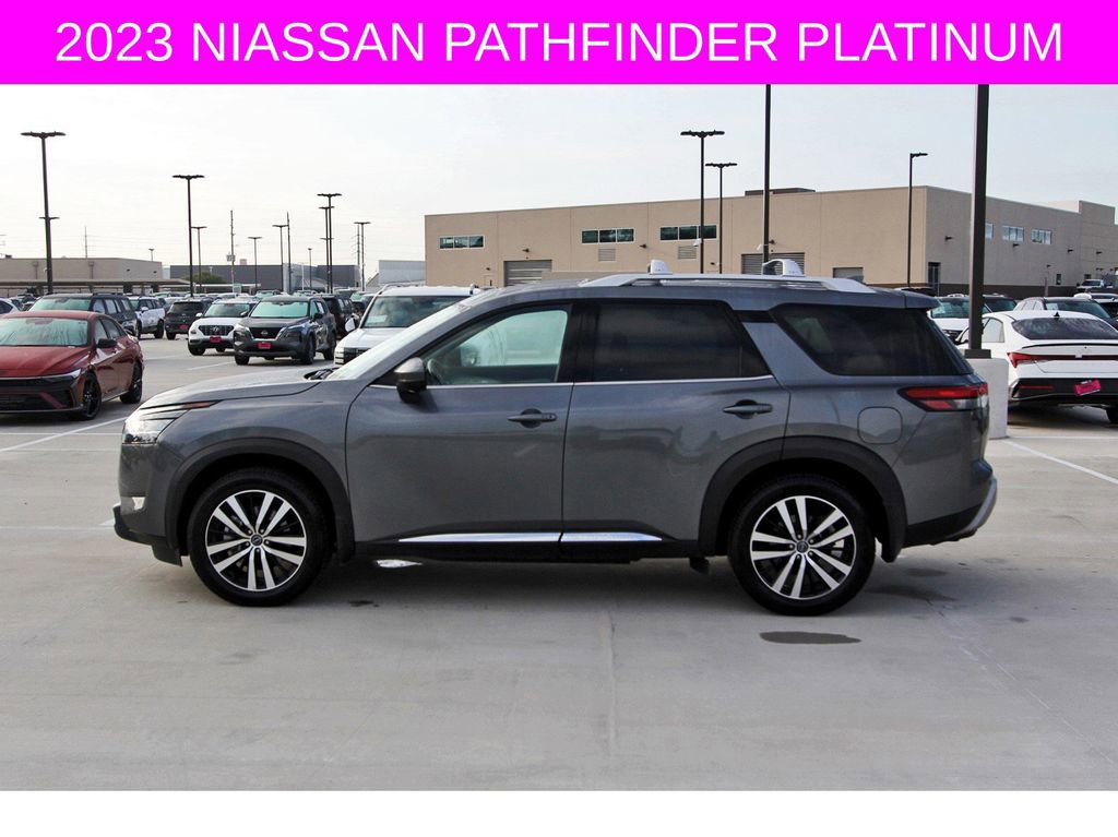 Used 2023 Nissan Pathfinder Platinum image 4