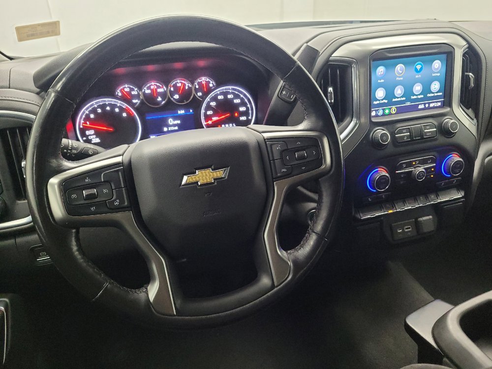 Used 2022 Chevrolet Silverado 1500 LT AWD/4WD image 22