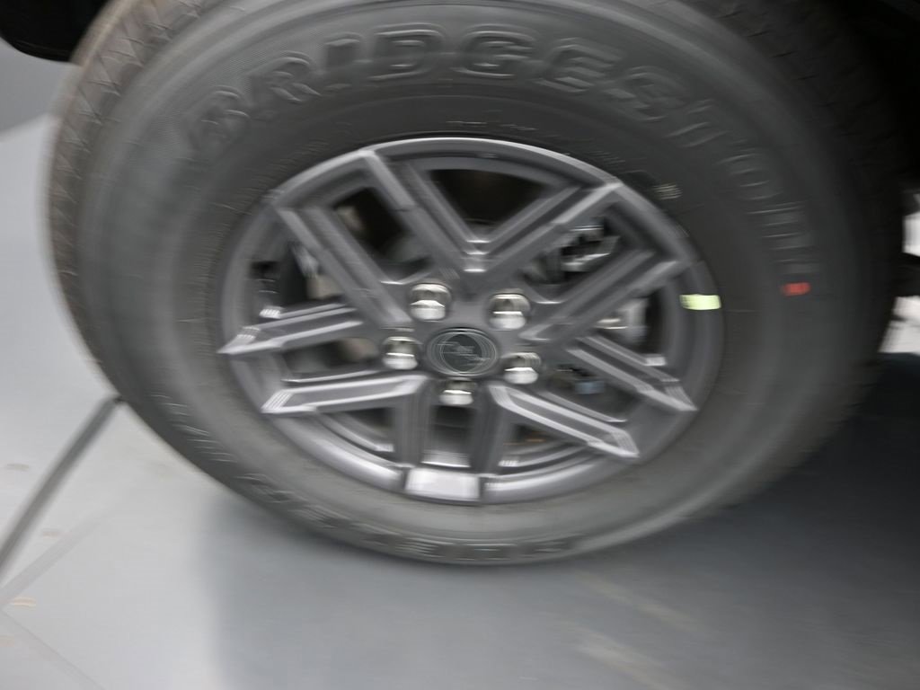 New 2025 Jeep Gladiator Sport image 20