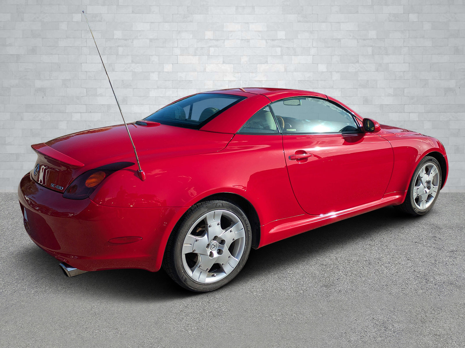 Used 2004 Lexus SC 430 Convertible image 5