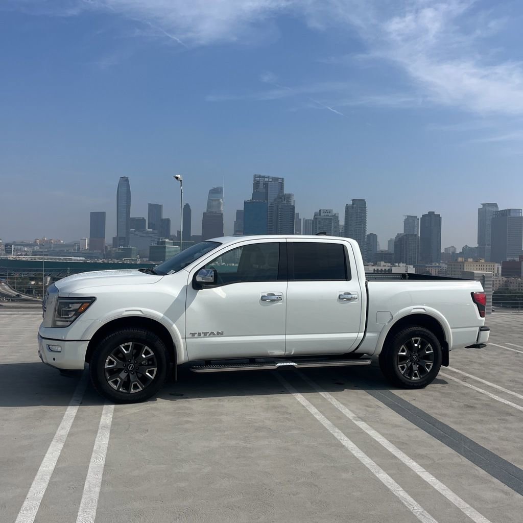 Certified 2023 Nissan Titan Platinum Reserve w/ Moonroof Package image 20
