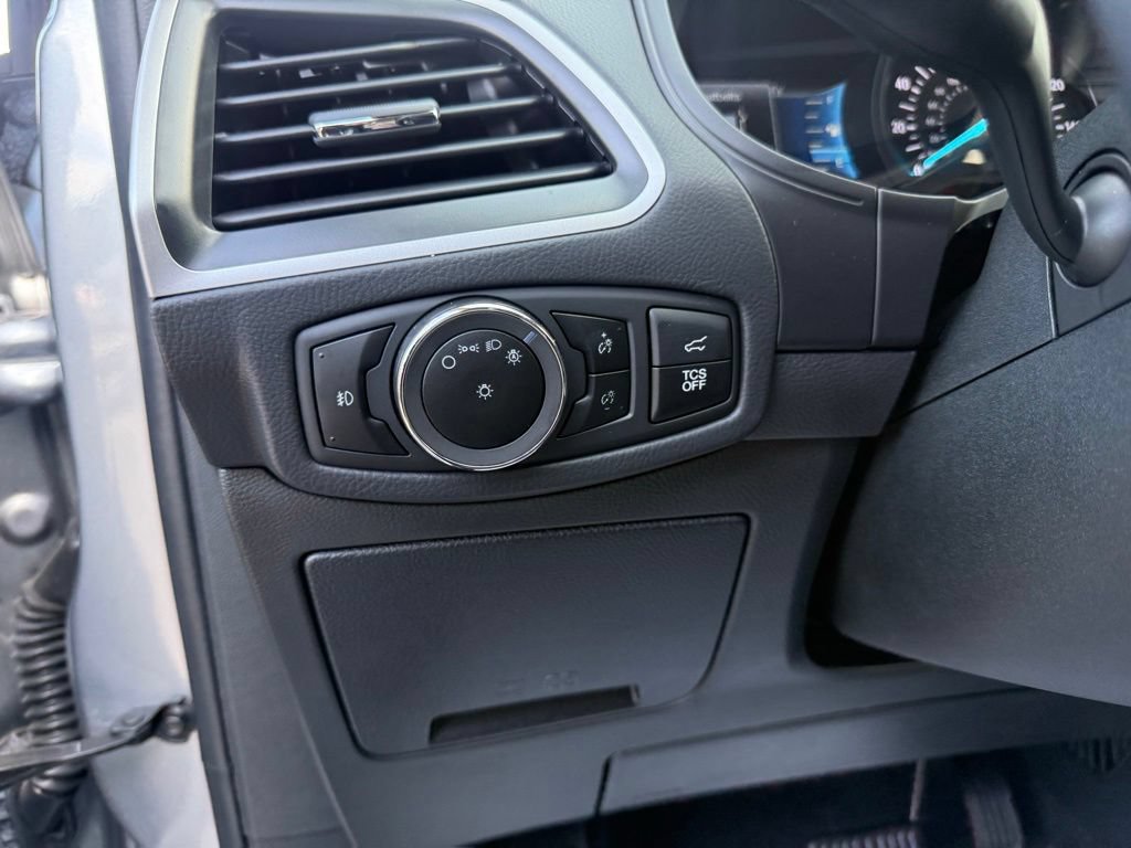 Used 2023 Ford Edge SEL w/ Convenience Package AWD/4WD image 14