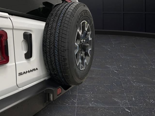 New 2025 Jeep Wrangler Sahara w/ Technology Group image 34