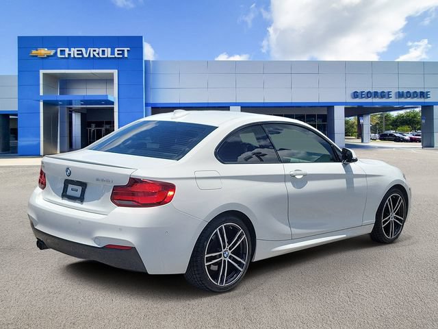 Used 2020 BMW 230i Coupe w/ M Sport Package RWD image 4