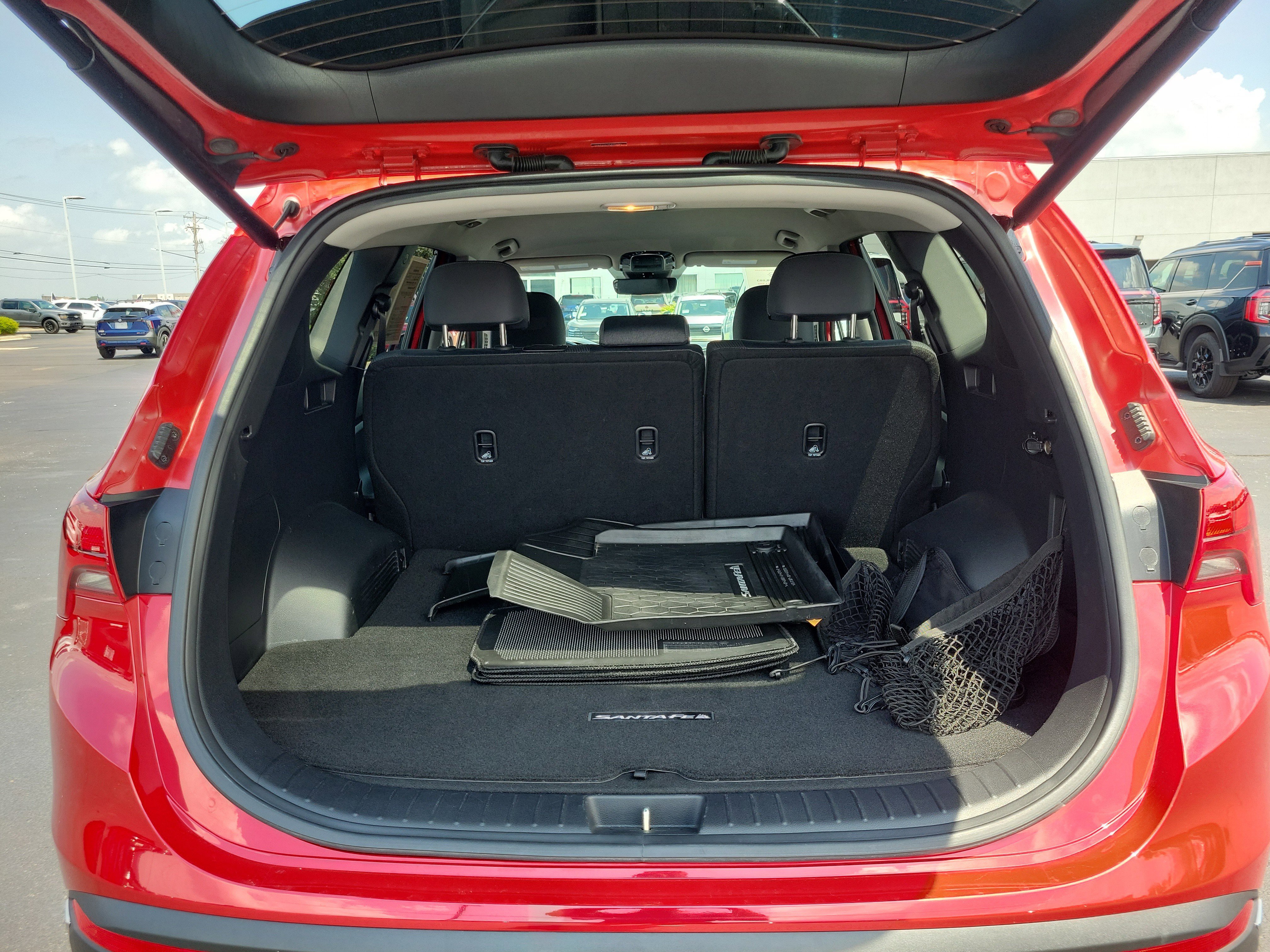 Used 2021 Hyundai Santa Fe SEL w/ Convenience Package FWD image 8