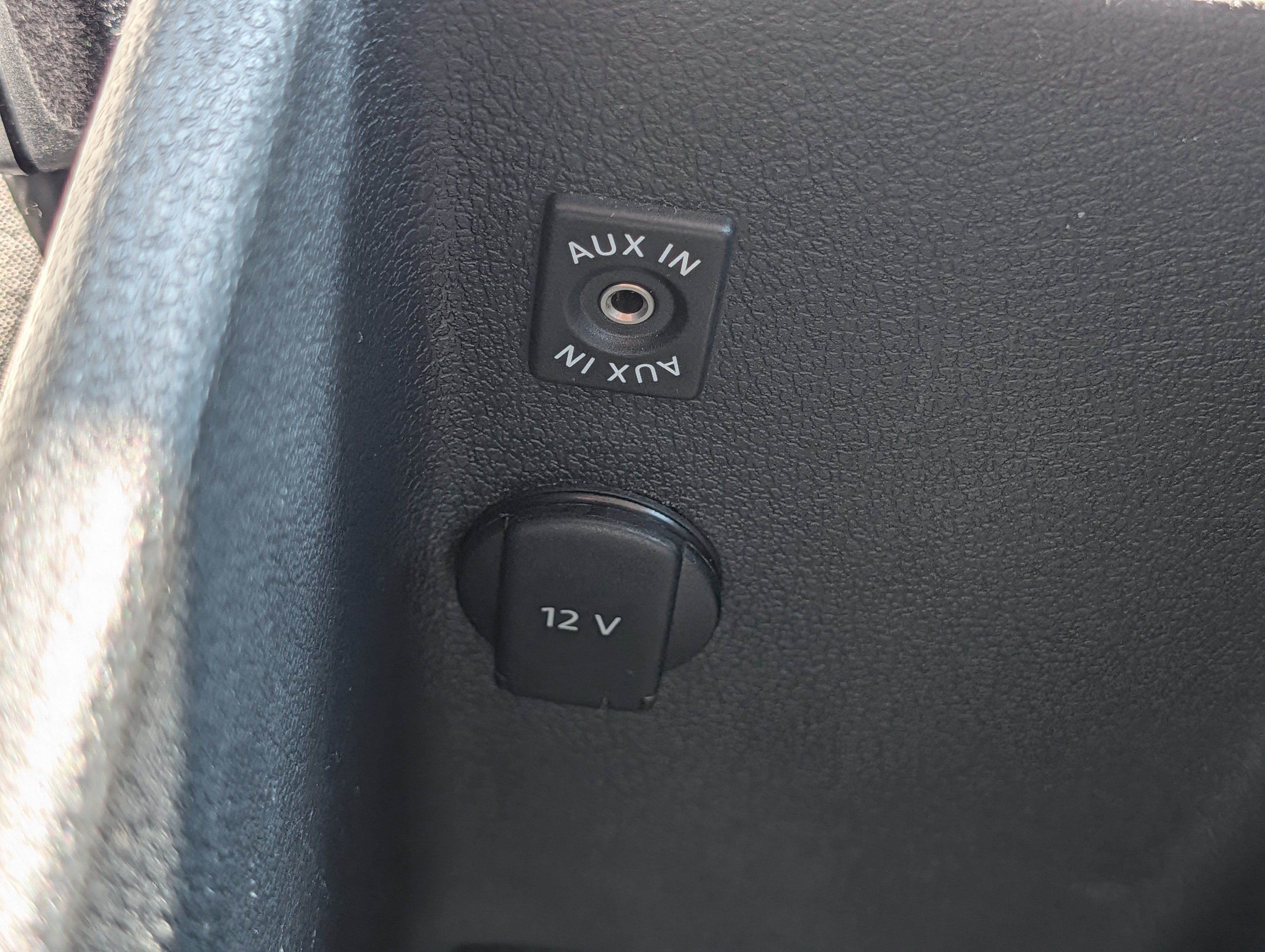 Used 2014 Volkswagen Tiguan S AWD/4WD image 33