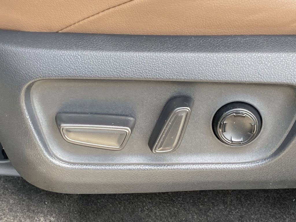Certified 2025 Toyota 4Runner Limited image 25