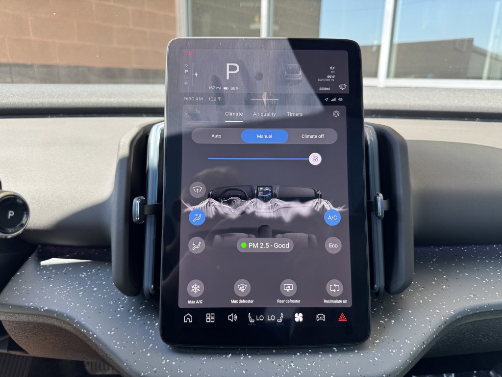 Used 2025 Volvo EX30 Ultra image 20