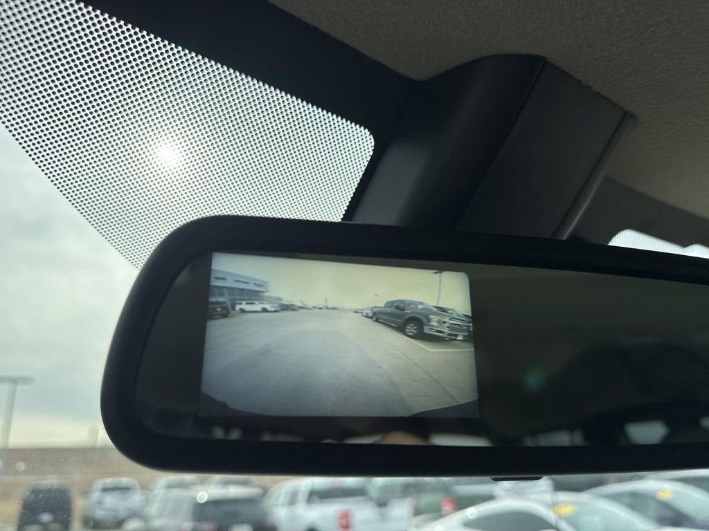 Used 2025 Chevrolet Express 3500 LT w/ LT Preferred Equipment Group image 5