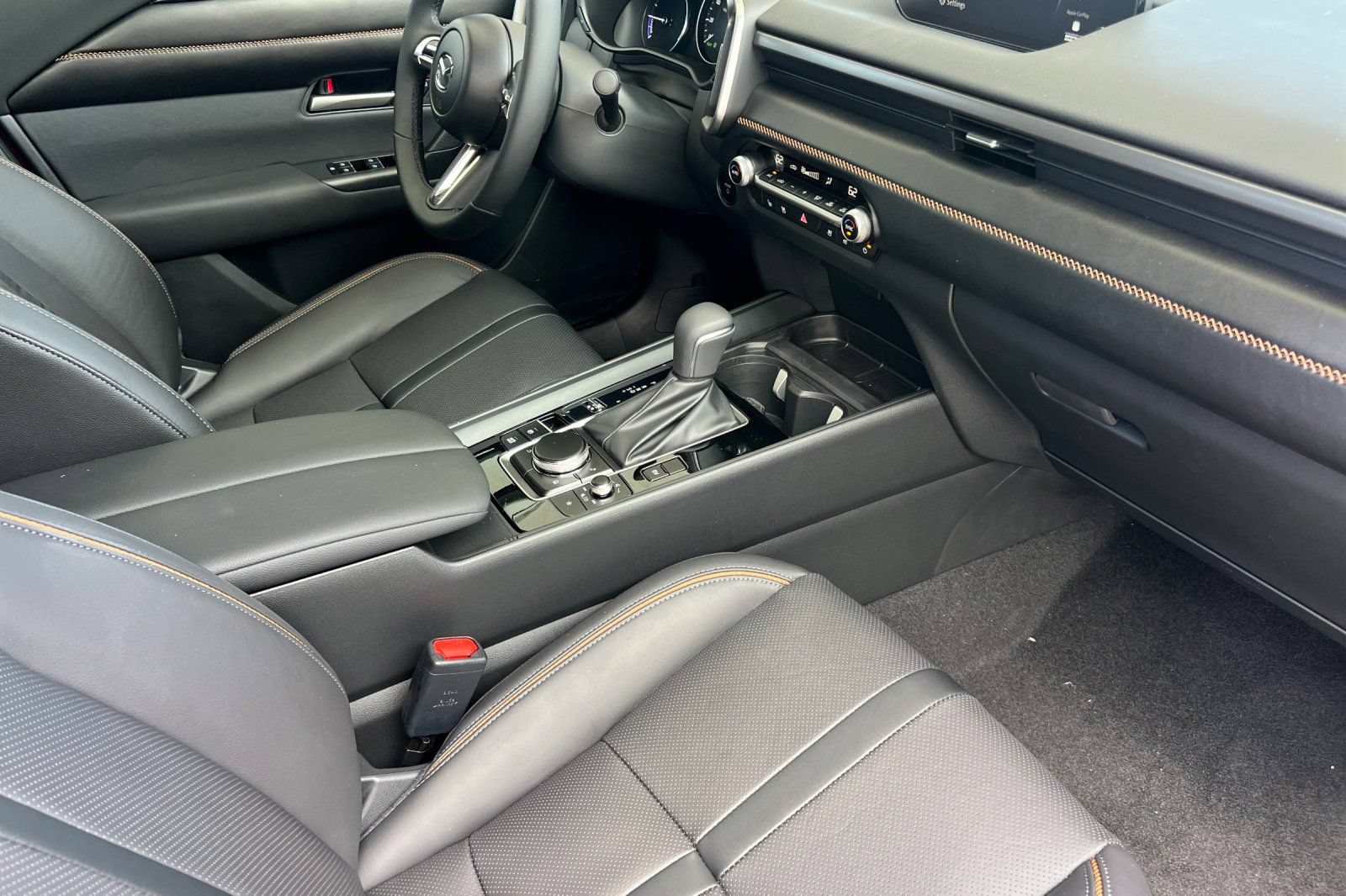 New 2026 MAZDA CX-50 AWD 2.5 Hybrid w/ Cargo Package image 14