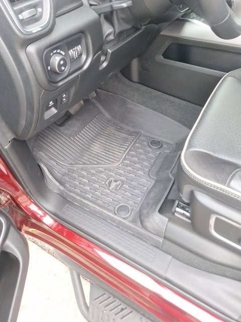 Used 2023 RAM 1500 Laramie image 16