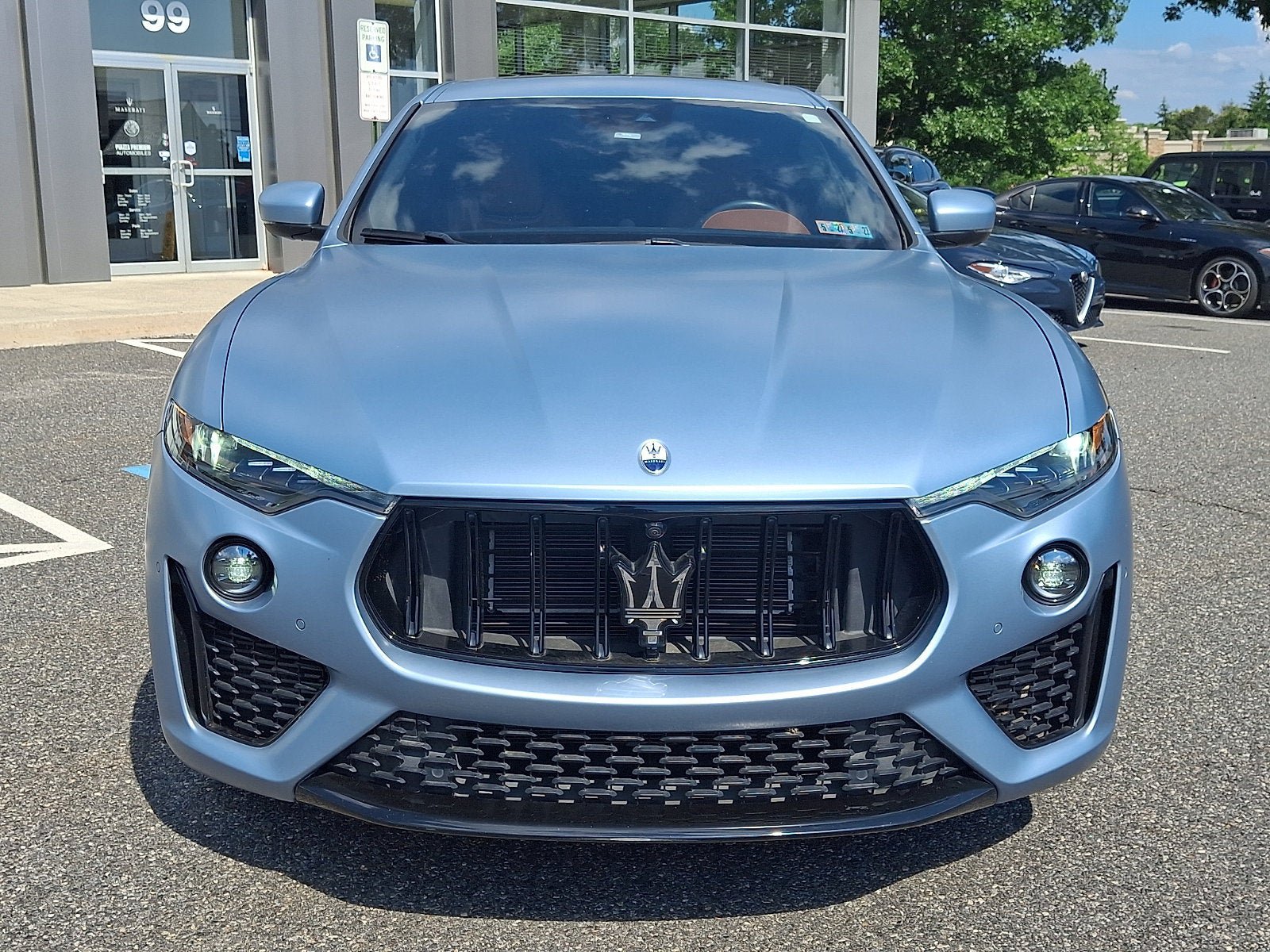 Used 2023 Maserati Levante F Tributo AWD/4WD image 2