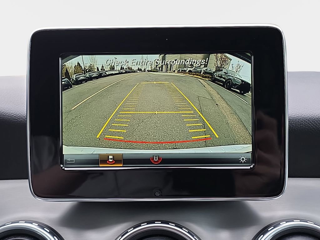 Used 2017 Mercedes-Benz GLA 250 image 26