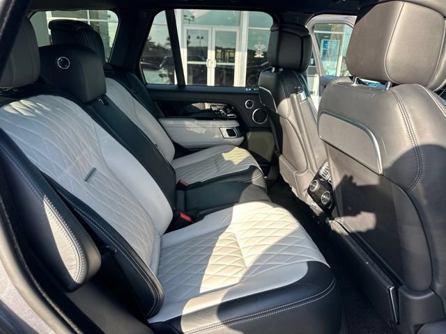 Used 2018 Land Rover Range Rover SV Autobiography Dynamic AWD/4WD image 7