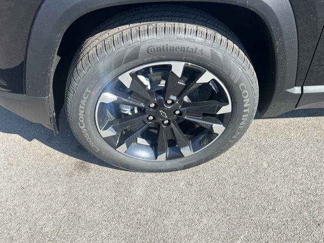 New 2025 Chevrolet Equinox RS w/ LPO, Floor Liner Package image 10