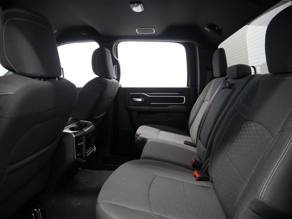 New 2026 RAM 2500 Big Horn AWD/4WD image 14