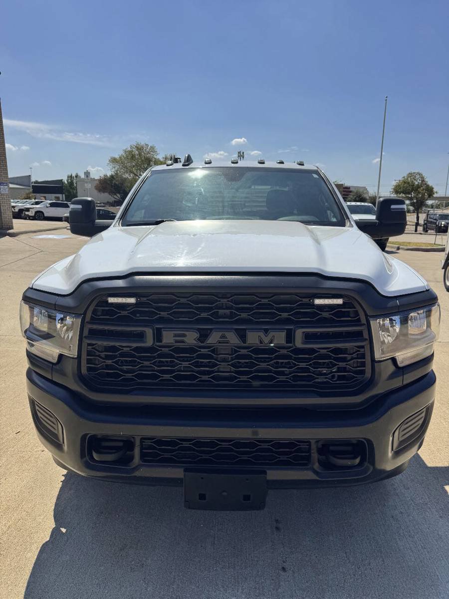 Used 2024 RAM 3500 Tradesman AWD/4WD image 5