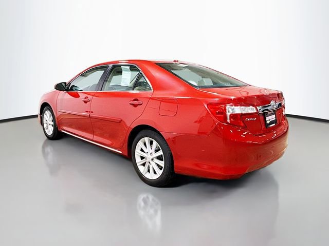 Used 2014 Toyota Camry XLE image 9