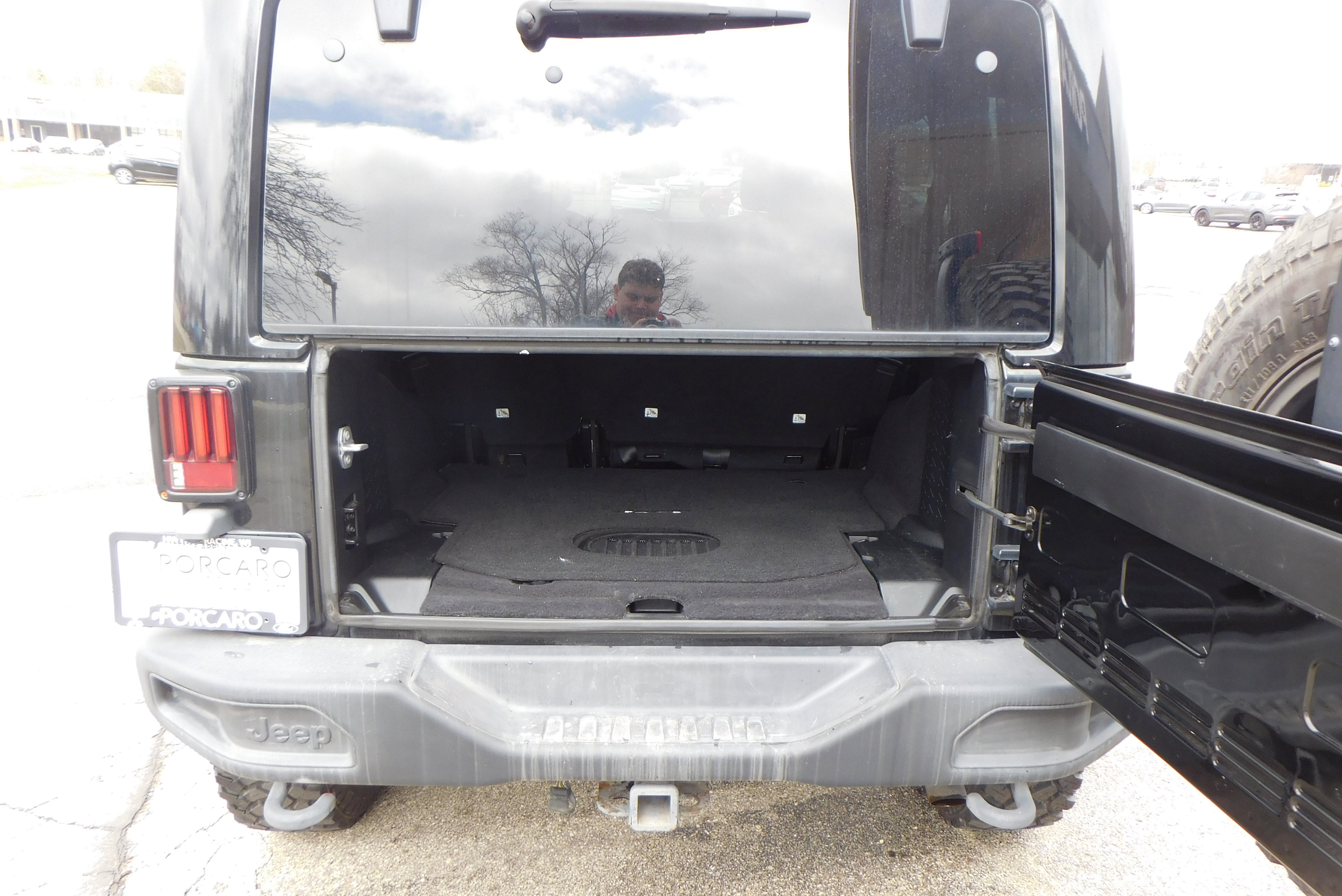 Used 2016 Jeep Wrangler Unlimited Rubicon image 43