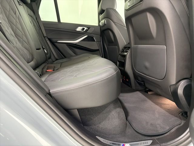 Certified 2024 BMW X5 xDrive40i w/ M Sport Package AWD/4WD image 23