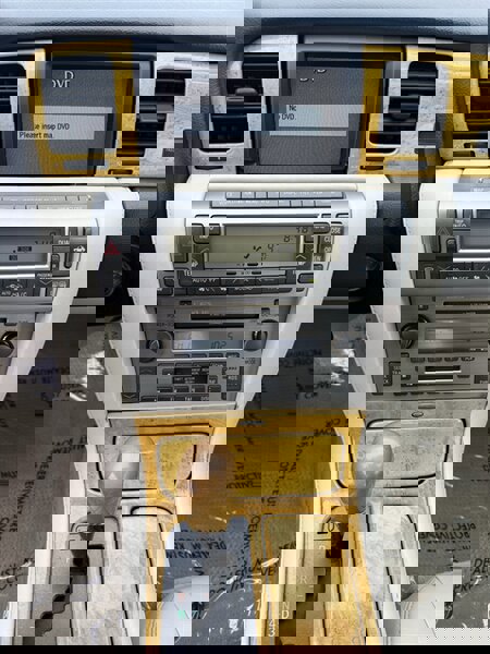 Used 2002 Lexus SC 430 Convertible image 13