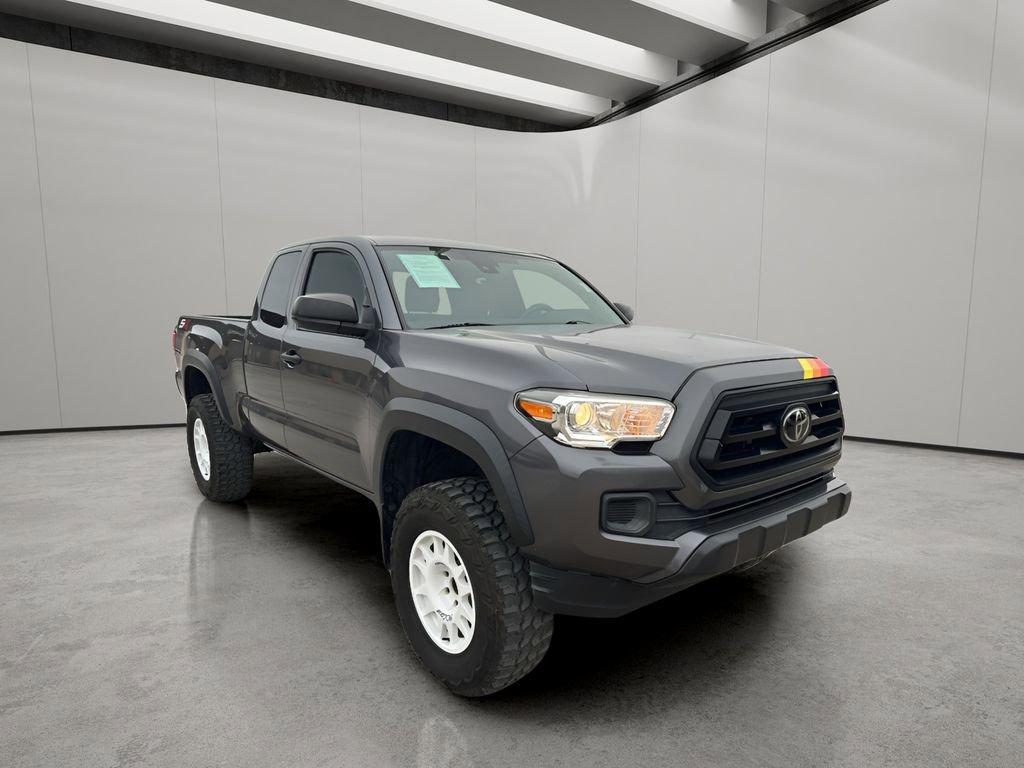 Used 2020 Toyota Tacoma SR w/ SX Package image 8