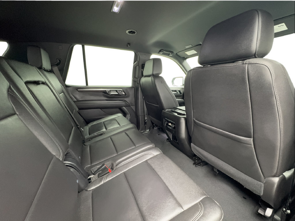 Used 2025 Chevrolet Tahoe LT AWD/4WD image 33