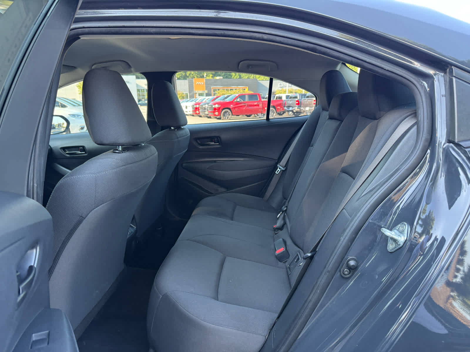 Used 2023 Toyota Corolla LE FWD image 23