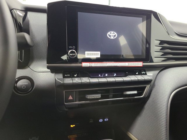 New 2027 Toyota Camry SE w/ Convenience Package FWD image 26