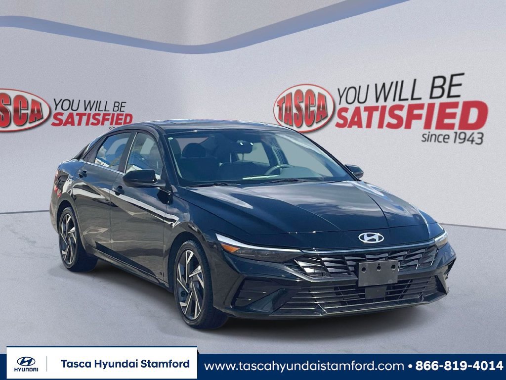 Certified 2024 Hyundai Elantra SEL w/ Convenience Package FWD image 1