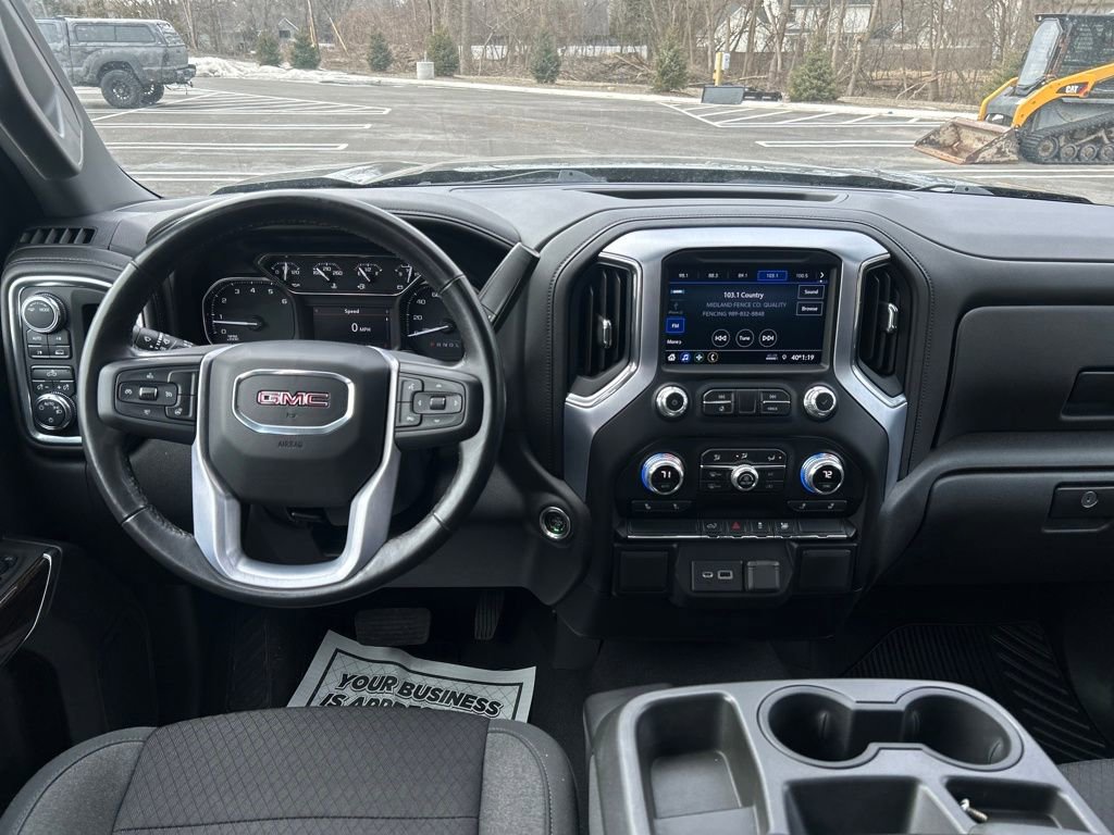 Used 2022 GMC Sierra 1500 SLE image 17