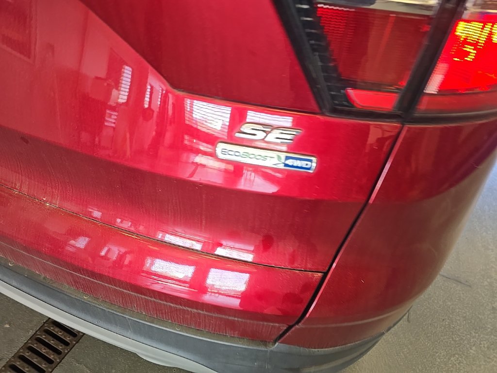 Used 2018 Ford Escape SE AWD/4WD image 4