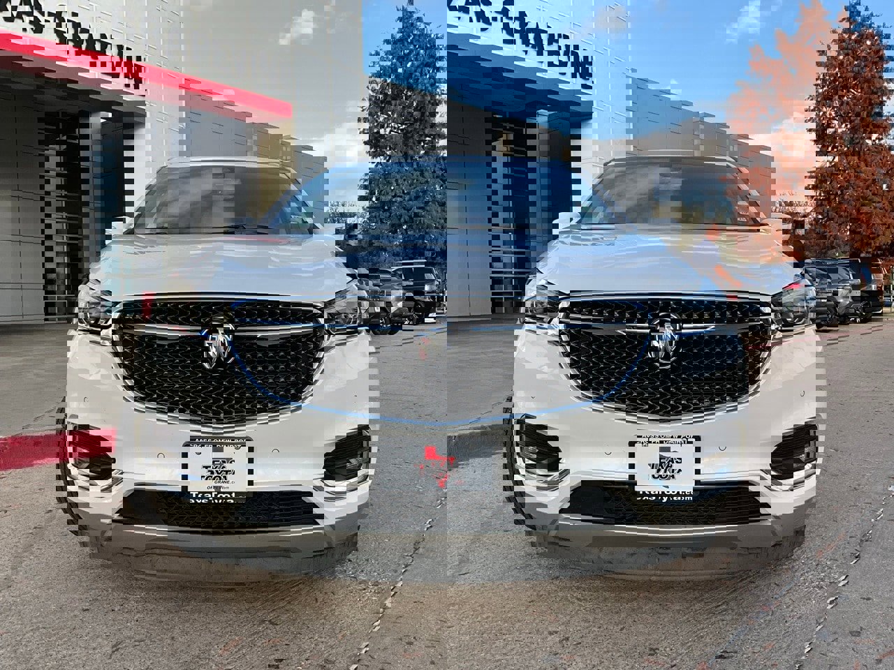 Used 2019 Buick Enclave Avenir w/ Avenir Technology Package image 4