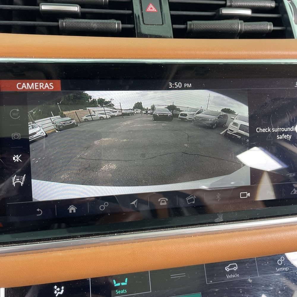 Used 2019 Land Rover Range Rover Sport SVR AWD/4WD image 9