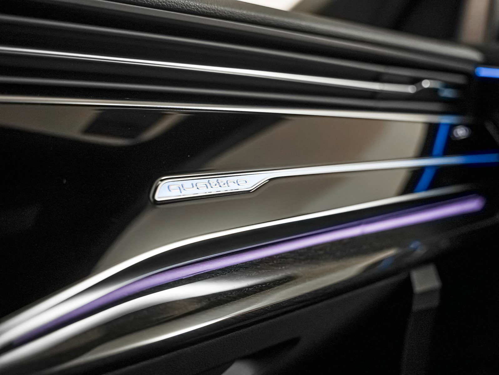 New 2025 Audi Q8 Premium Plus image 23