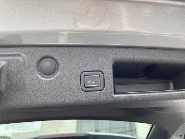 Used 2024 Chevrolet Equinox LT AWD/4WD image 33
