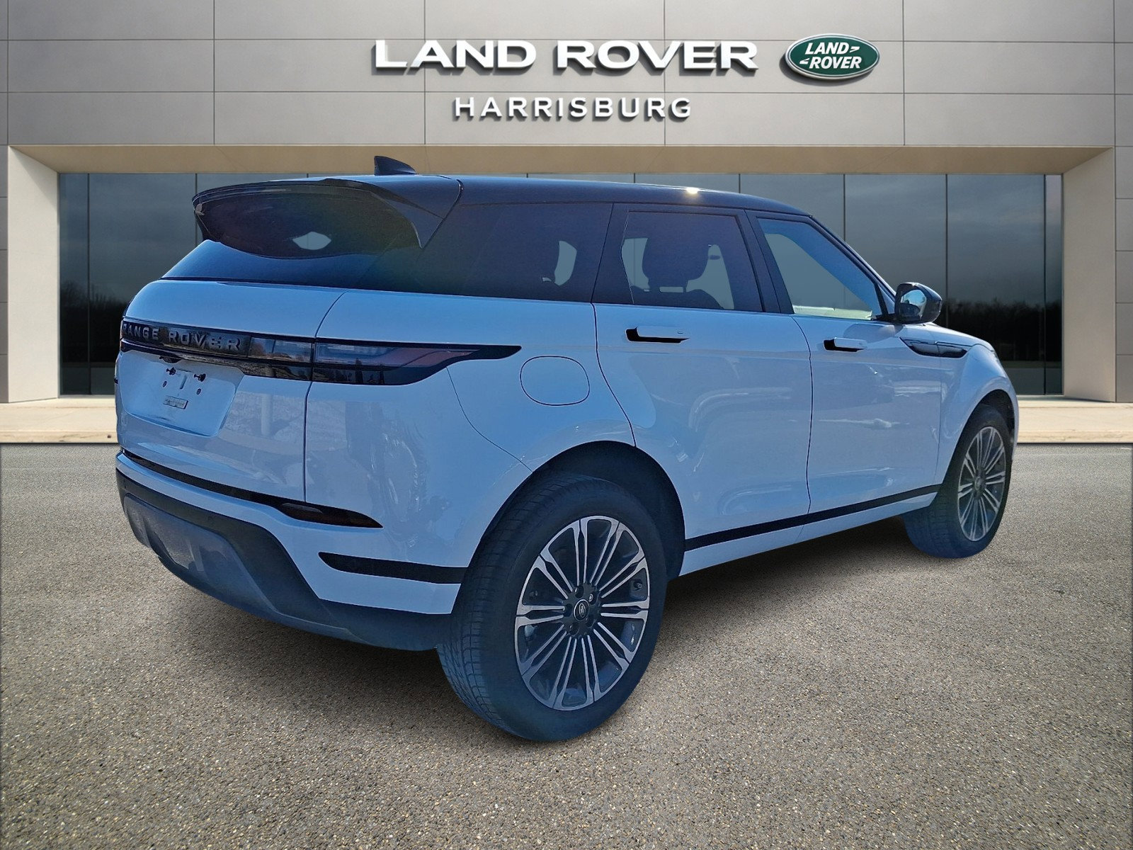 Used 2026 Land Rover Range Rover Evoque S image 4