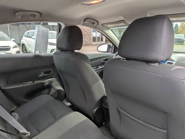 Used 2015 Chevrolet Cruze LT image 30