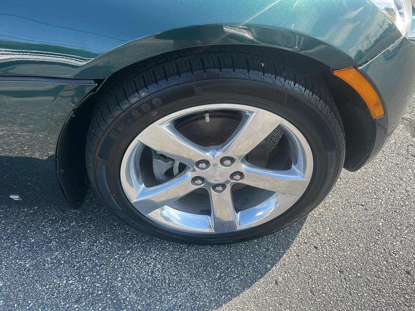 Used 2008 Pontiac Solstice Convertible w/ Premium Package RWD image 9